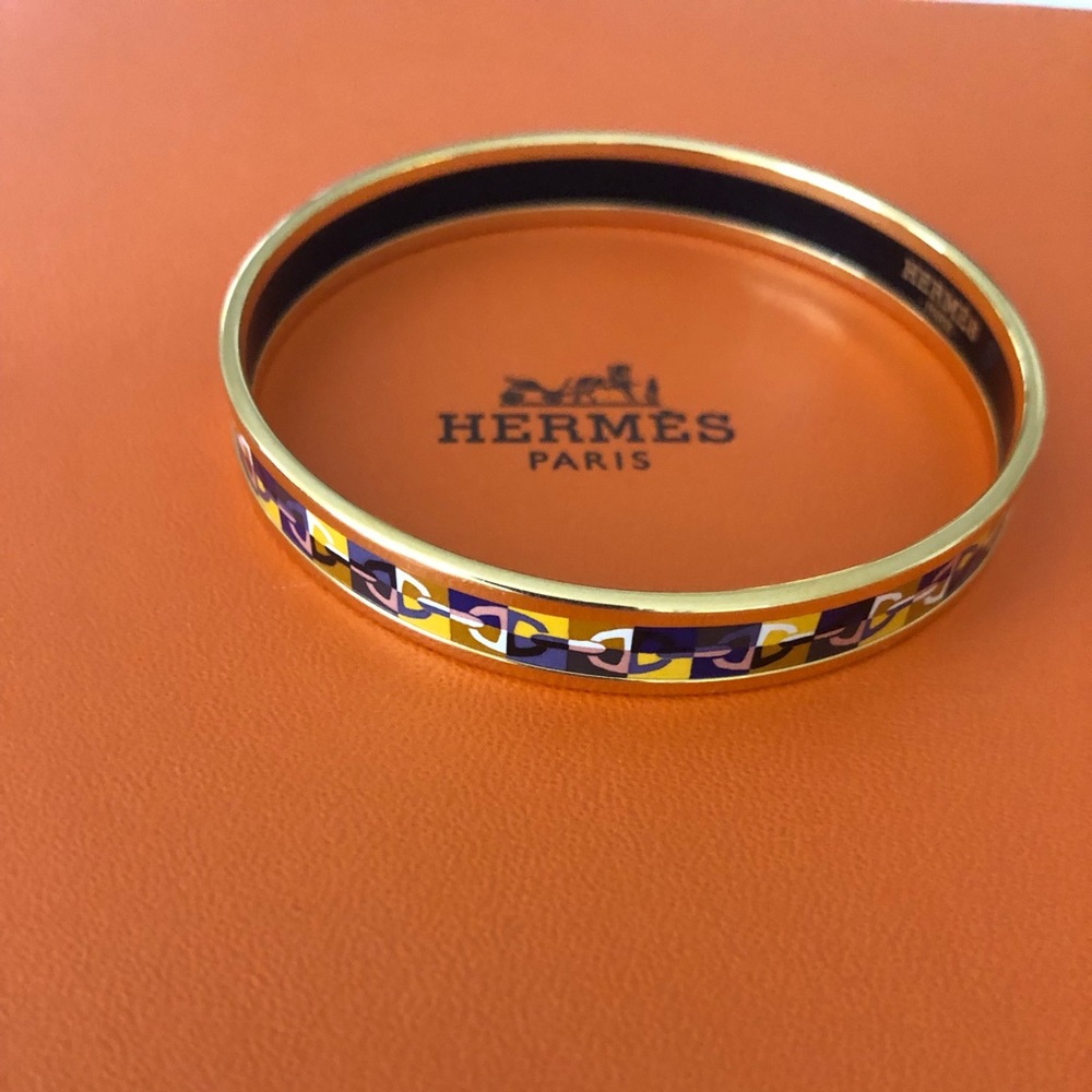 Hermès bracelet in great condition